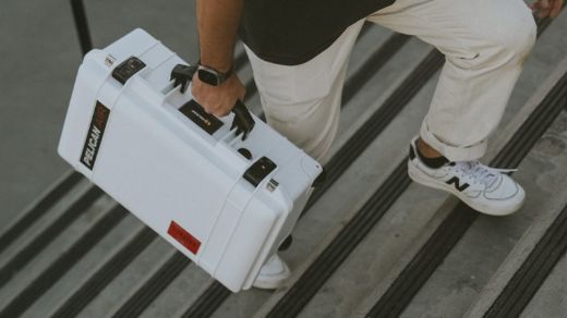 Picture of PELICAN 1535 AIR CASE WITH FOAM - WHITE - LIMITED EDITION